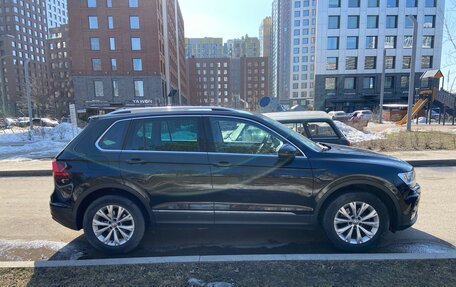 Volkswagen Tiguan II, 2017 год, 2 190 000 рублей, 4 фотография