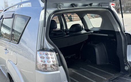 Mitsubishi Outlander III рестайлинг 3, 2008 год, 995 000 рублей, 14 фотография