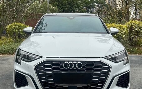 Audi A3, 2023 год, 2 300 000 рублей, 2 фотография