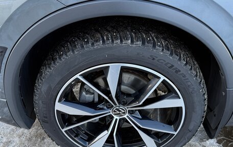 Volkswagen Tiguan II, 2022 год, 4 400 000 рублей, 8 фотография