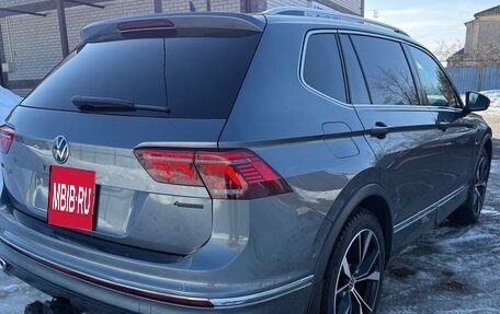 Volkswagen Tiguan II, 2022 год, 4 400 000 рублей, 5 фотография