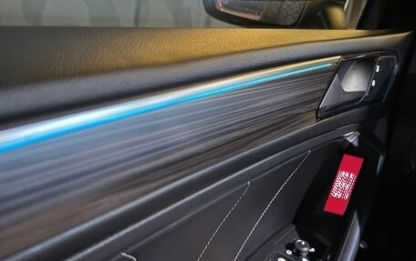 Volkswagen Tiguan II, 2022 год, 4 400 000 рублей, 40 фотография