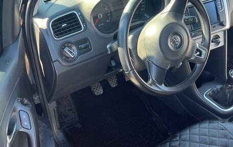 Volkswagen Polo VI (EU Market), 2013 год, 740 000 рублей, 5 фотография