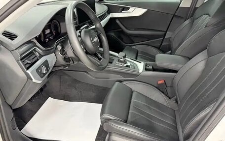 Audi A4, 2021 год, 3 350 000 рублей, 16 фотография