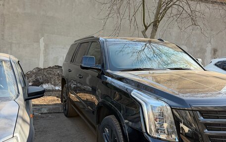 Cadillac Escalade IV, 2017 год, 5 800 000 рублей, 3 фотография