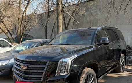 Cadillac Escalade IV, 2017 год, 5 800 000 рублей, 2 фотография