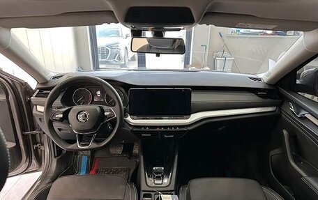 Skoda Octavia IV, 2023 год, 2 425 000 рублей, 7 фотография