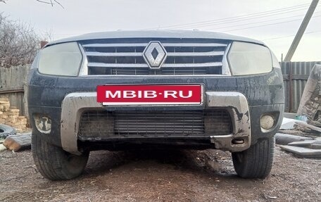 Renault Duster I рестайлинг, 2014 год, 650 000 рублей, 2 фотография