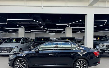 Skoda Superb III рестайлинг, 2025 год, 3 290 000 рублей, 7 фотография