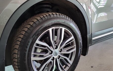 Geely Atlas, 2023 год, 2 059 000 рублей, 18 фотография