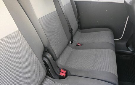 Volkswagen Caddy III рестайлинг, 2012 год, 599 000 рублей, 10 фотография