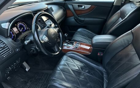 Infiniti FX II, 2013 год, 1 799 000 рублей, 13 фотография