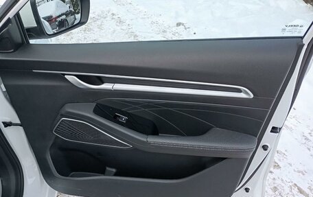 Geely Emgrand, 2024 год, 1 750 000 рублей, 15 фотография