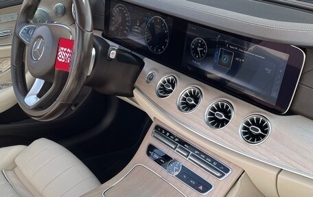 Mercedes-Benz E-Класс, 2017 год, 4 800 000 рублей, 34 фотография