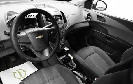 Chevrolet Aveo III, 2013 год, 645 000 рублей, 9 фотография