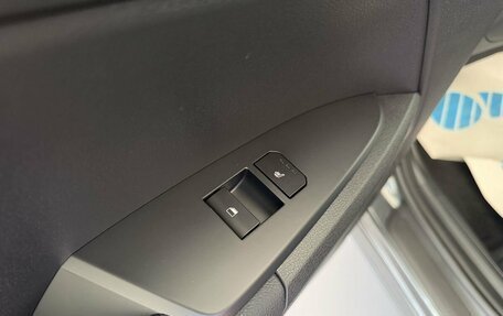 KIA Sportage IV рестайлинг, 2025 год, 5 049 000 рублей, 17 фотография