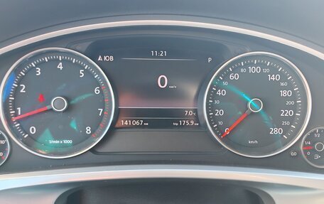 Volkswagen Touareg III, 2011 год, 2 500 000 рублей, 18 фотография