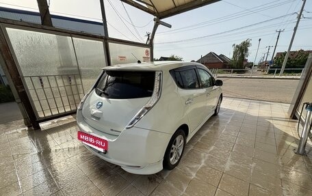 Nissan Leaf I, 2011 год, 500 000 рублей, 6 фотография
