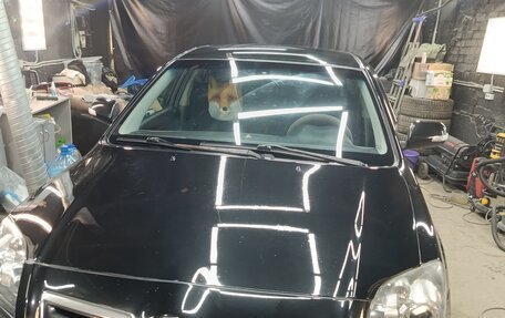 Toyota Avensis III рестайлинг, 2007 год, 730 000 рублей, 2 фотография