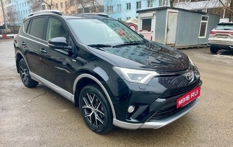 Toyota RAV4, 2016 год, 2 670 000 рублей, 4 фотография