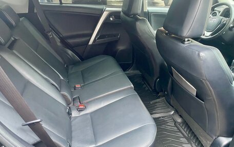 Toyota RAV4, 2016 год, 2 670 000 рублей, 16 фотография