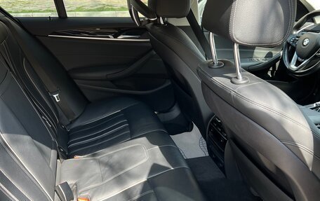 BMW 5 серия, 2019 год, 2 300 000 рублей, 10 фотография