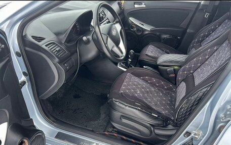 Hyundai Solaris II рестайлинг, 2011 год, 765 000 рублей, 3 фотография