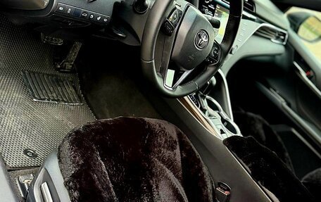 Toyota Camry, 2019 год, 2 450 000 рублей, 1 фотография