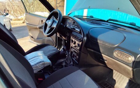 Chevrolet Niva I рестайлинг, 2018 год, 950 000 рублей, 5 фотография