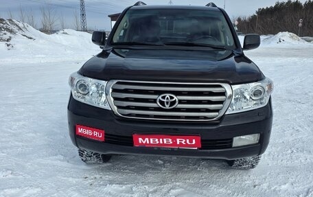 Toyota Land Cruiser 200, 2010 год, 3 700 000 рублей, 1 фотография