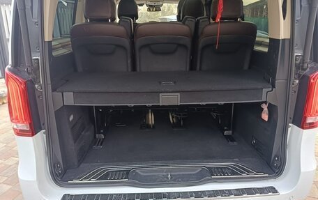 Mercedes-Benz V-Класс, 2018 год, 5 200 000 рублей, 10 фотография