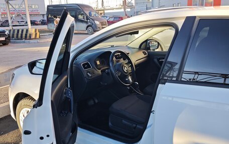 Volkswagen Polo VI (EU Market), 2011 год, 870 000 рублей, 7 фотография