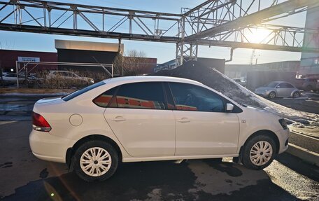 Volkswagen Polo VI (EU Market), 2011 год, 870 000 рублей, 6 фотография