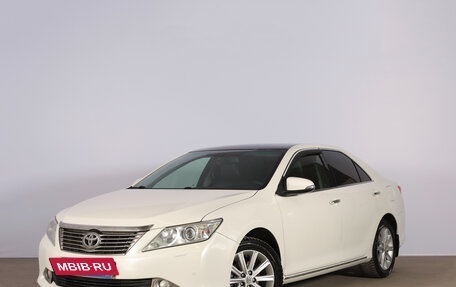 Toyota Camry, 2012 год, 2 099 000 рублей, 4 фотография