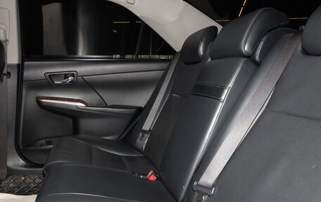 Toyota Camry, 2012 год, 2 099 000 рублей, 18 фотография