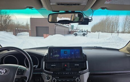 Toyota Land Cruiser 200, 2010 год, 3 700 000 рублей, 20 фотография