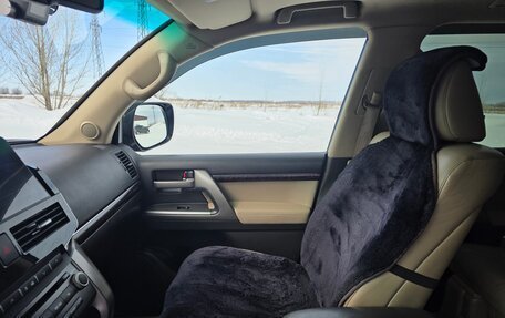 Toyota Land Cruiser 200, 2010 год, 3 700 000 рублей, 26 фотография