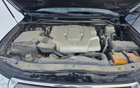 Toyota Land Cruiser 200, 2010 год, 3 700 000 рублей, 29 фотография