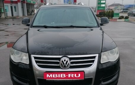 Volkswagen Touareg III, 2008 год, 1 050 000 рублей, 5 фотография