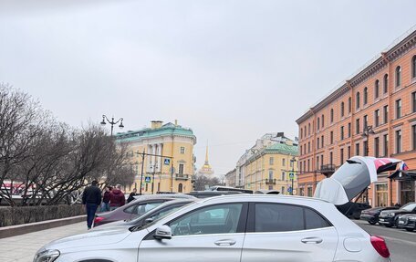 Mercedes-Benz GLA, 2015 год, 1 900 000 рублей, 10 фотография