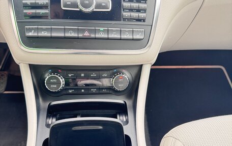 Mercedes-Benz GLA, 2015 год, 1 900 000 рублей, 12 фотография