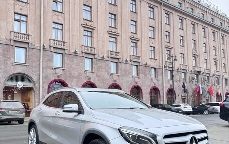 Mercedes-Benz GLA, 2015 год, 1 900 000 рублей, 2 фотография