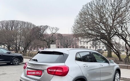 Mercedes-Benz GLA, 2015 год, 1 900 000 рублей, 3 фотография