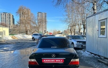 Mercedes-Benz E-Класс, 1992 год, 245 000 рублей, 5 фотография