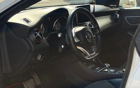 Mercedes-Benz CLA AMG, 2015 год, 1 800 000 рублей, 10 фотография