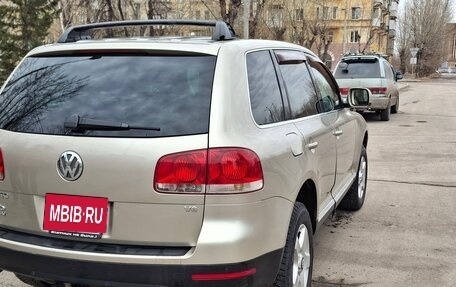 Volkswagen Touareg III, 2003 год, 950 000 рублей, 6 фотография