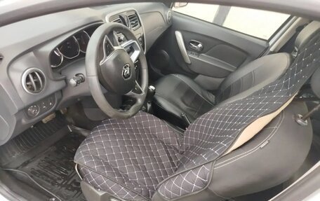 Renault Logan II, 2020 год, 795 000 рублей, 5 фотография