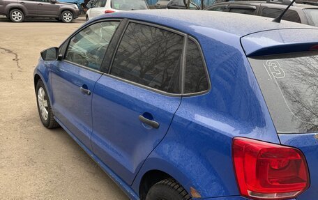 Volkswagen Polo VI (EU Market), 2011 год, 420 000 рублей, 2 фотография