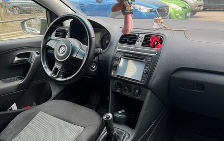 Volkswagen Polo VI (EU Market), 2011 год, 420 000 рублей, 5 фотография