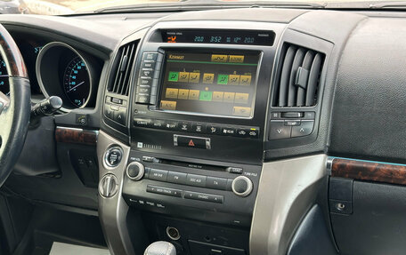 Toyota Land Cruiser 200, 2010 год, 2 364 706 рублей, 11 фотография